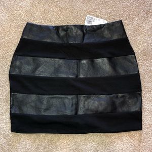NWT⭐️ Forever 21 Black Mini Skirt w/ faux leather